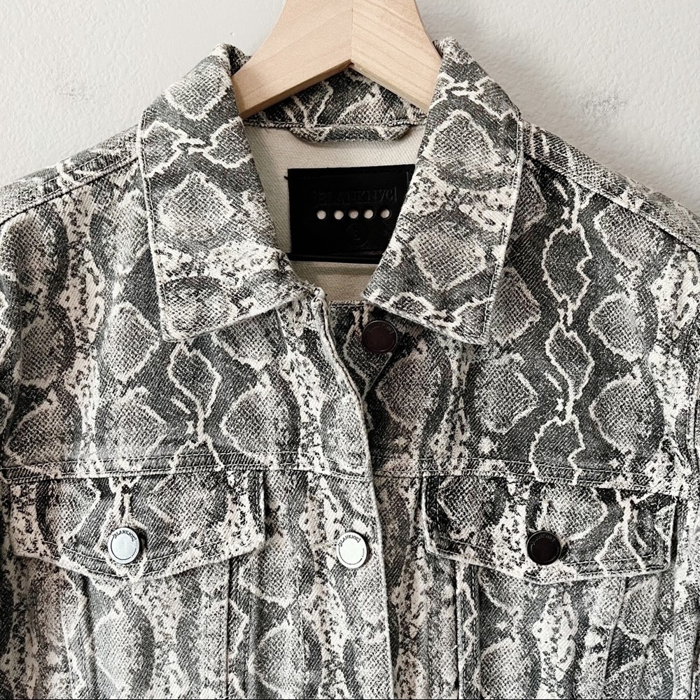 Blanknyc Snake Along Python Print Denim Jacket Bu… - image 6